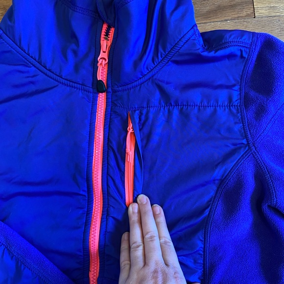 OLD NAVY FLEECE - Picture 2 of 4